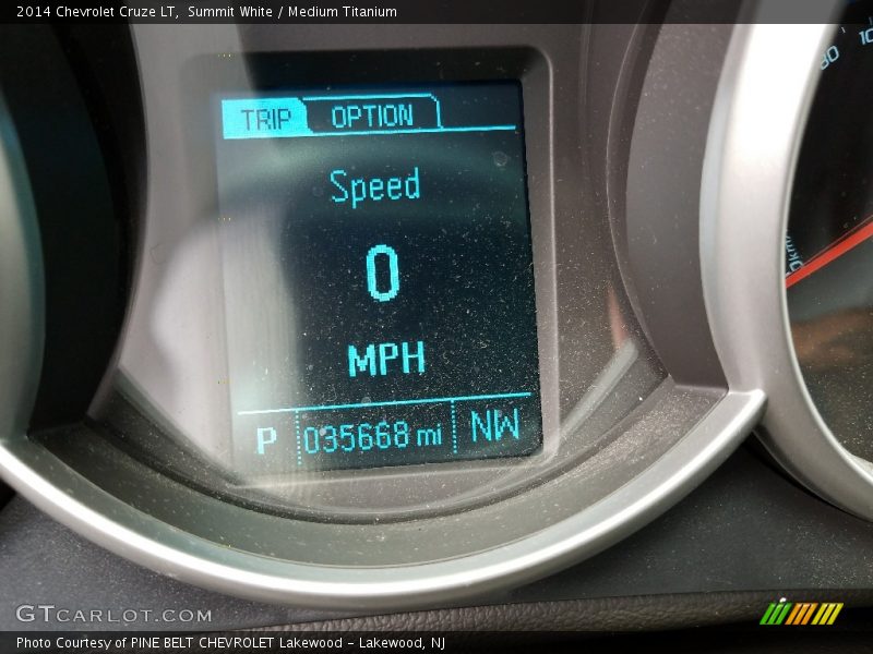 Summit White / Medium Titanium 2014 Chevrolet Cruze LT