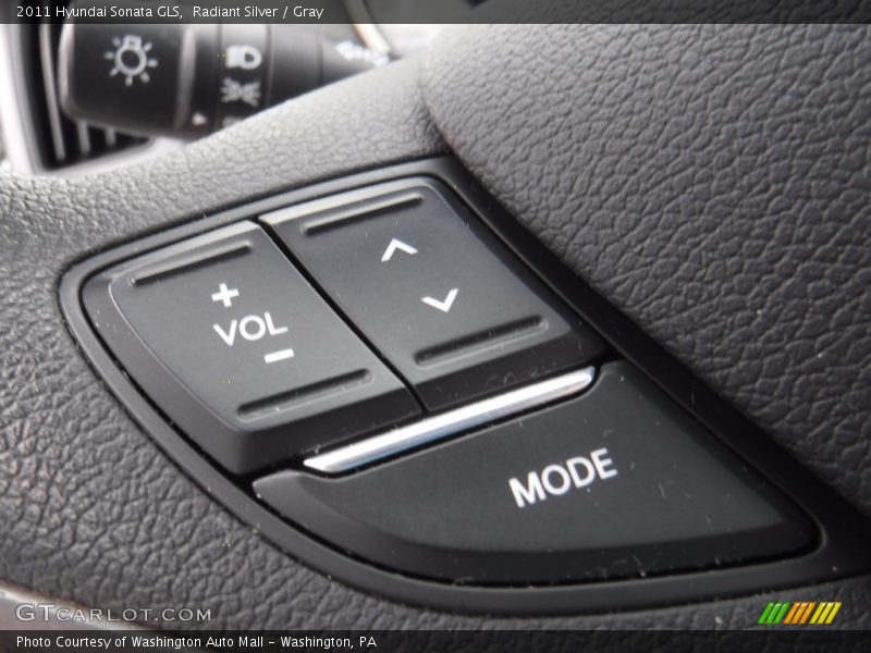 Radiant Silver / Gray 2011 Hyundai Sonata GLS