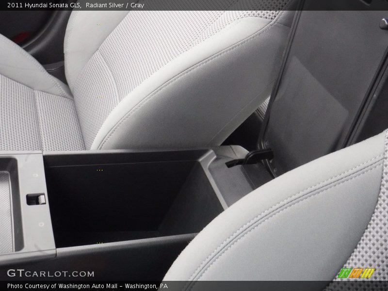 Radiant Silver / Gray 2011 Hyundai Sonata GLS