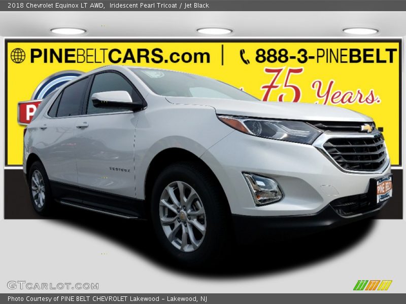 Iridescent Pearl Tricoat / Jet Black 2018 Chevrolet Equinox LT AWD