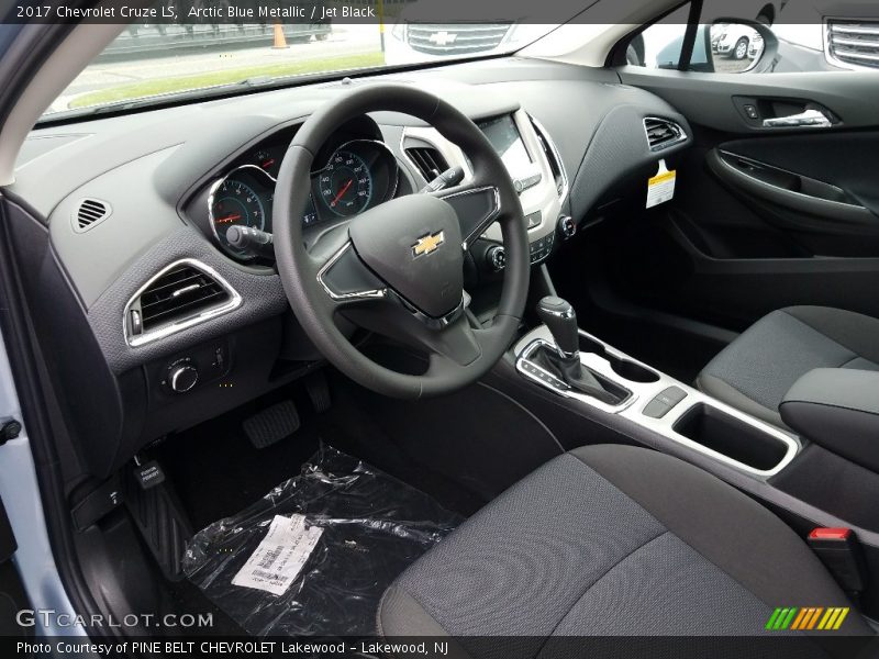 Arctic Blue Metallic / Jet Black 2017 Chevrolet Cruze LS
