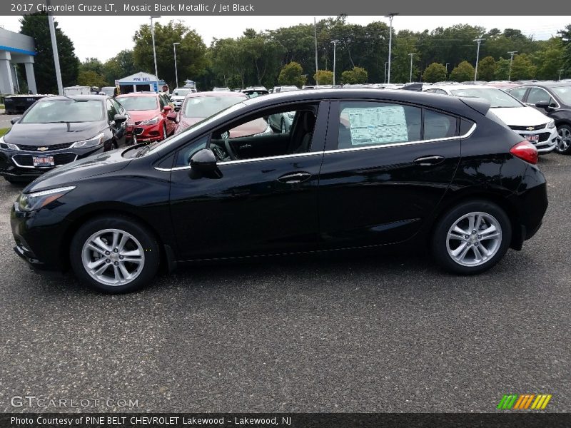 Mosaic Black Metallic / Jet Black 2017 Chevrolet Cruze LT