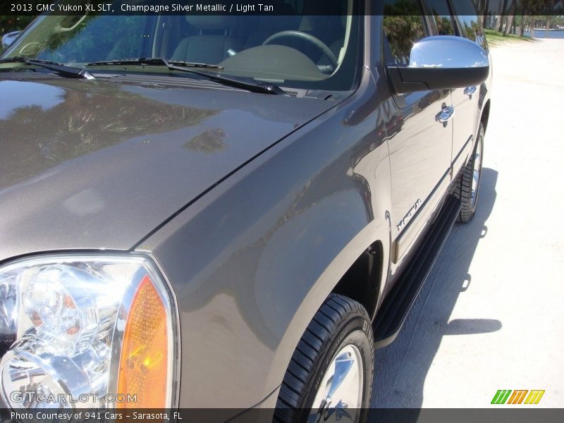 Champagne Silver Metallic / Light Tan 2013 GMC Yukon XL SLT