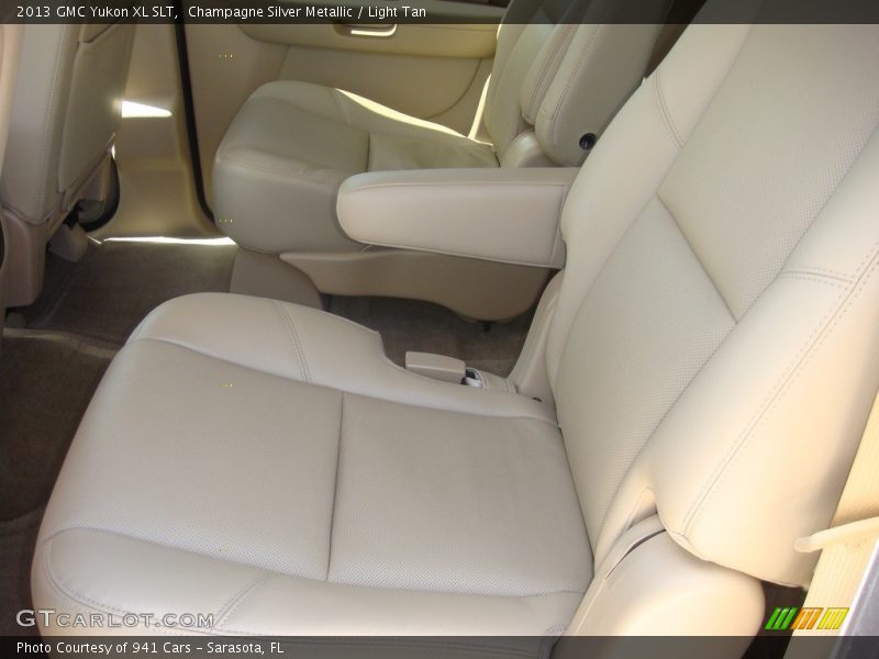 Champagne Silver Metallic / Light Tan 2013 GMC Yukon XL SLT