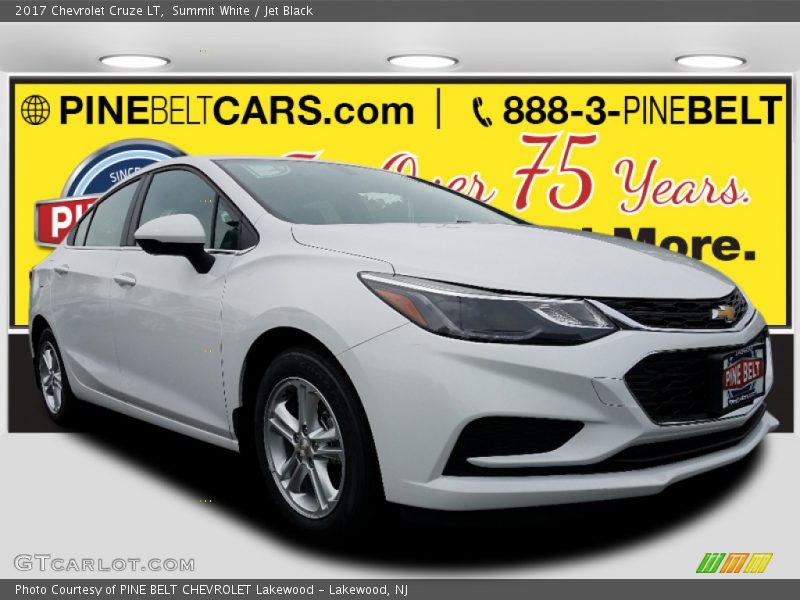 Summit White / Jet Black 2017 Chevrolet Cruze LT