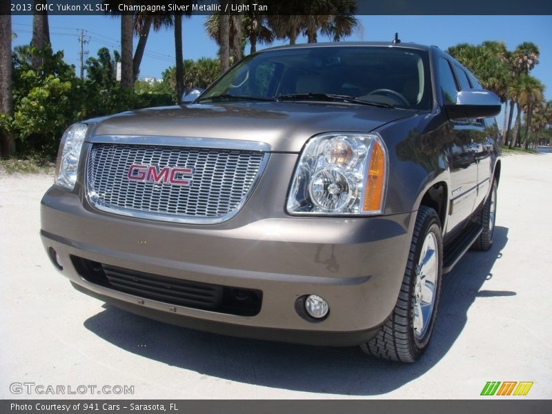 Champagne Silver Metallic / Light Tan 2013 GMC Yukon XL SLT