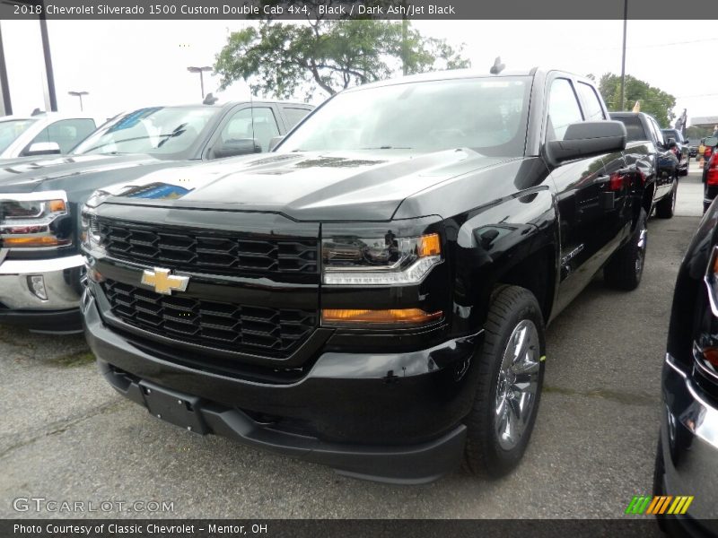 Black / Dark Ash/Jet Black 2018 Chevrolet Silverado 1500 Custom Double Cab 4x4