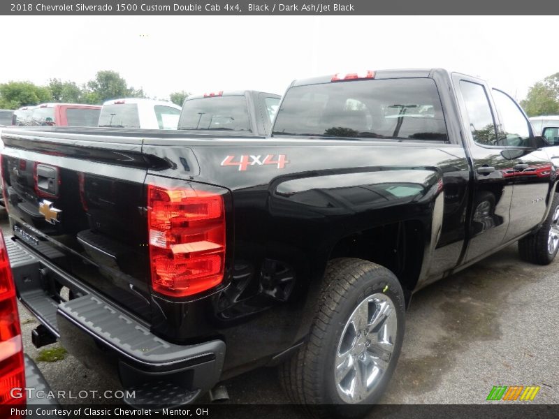 Black / Dark Ash/Jet Black 2018 Chevrolet Silverado 1500 Custom Double Cab 4x4