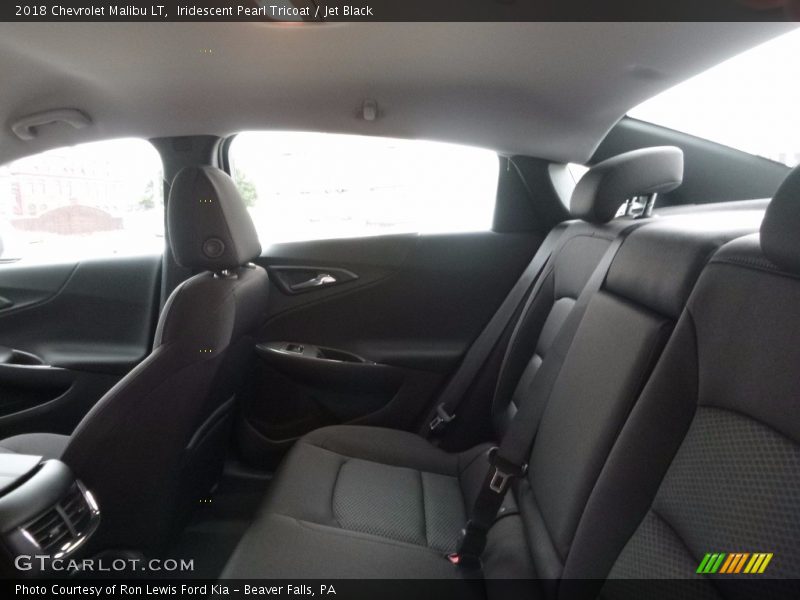Iridescent Pearl Tricoat / Jet Black 2018 Chevrolet Malibu LT
