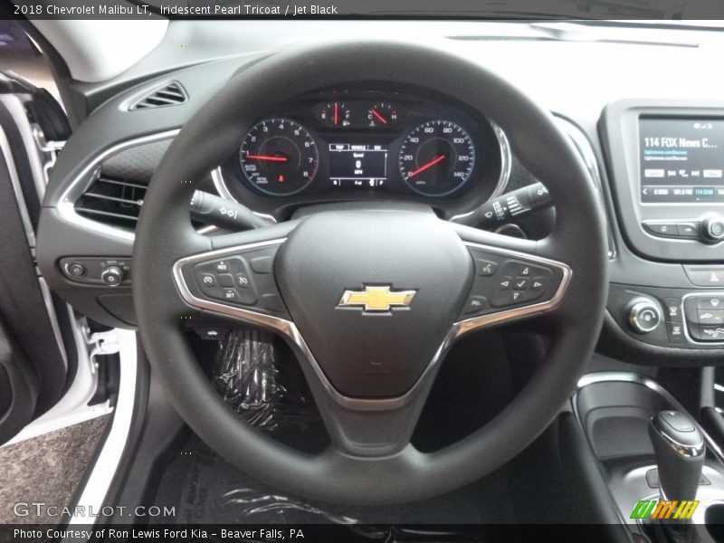 Iridescent Pearl Tricoat / Jet Black 2018 Chevrolet Malibu LT
