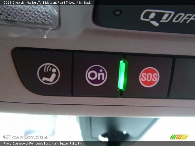 Iridescent Pearl Tricoat / Jet Black 2018 Chevrolet Malibu LT