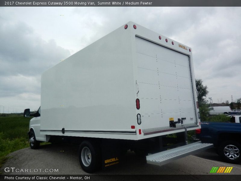 Summit White / Medium Pewter 2017 Chevrolet Express Cutaway 3500 Moving Van
