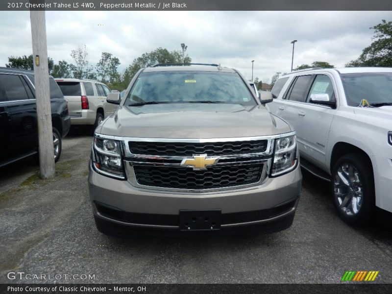 Pepperdust Metallic / Jet Black 2017 Chevrolet Tahoe LS 4WD