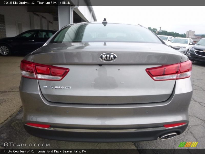 Titanium Silver / Black 2018 Kia Optima LX