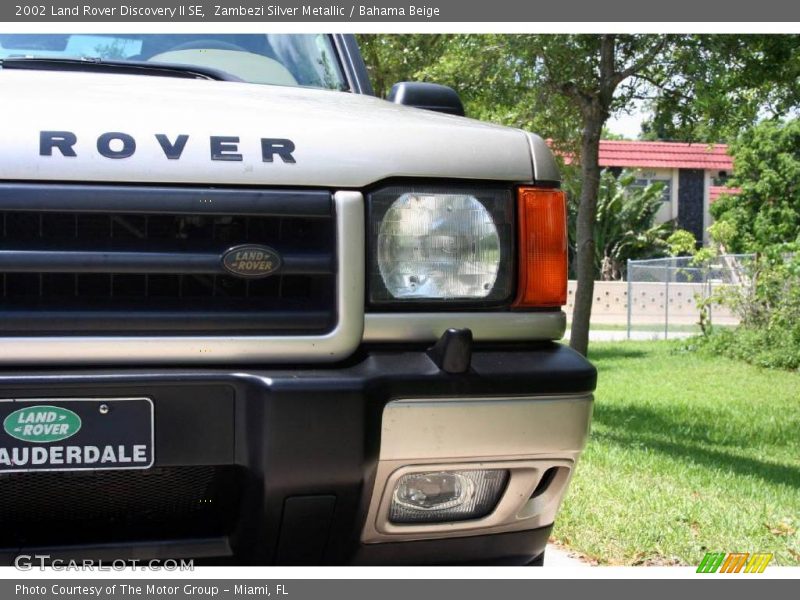 Zambezi Silver Metallic / Bahama Beige 2002 Land Rover Discovery II SE