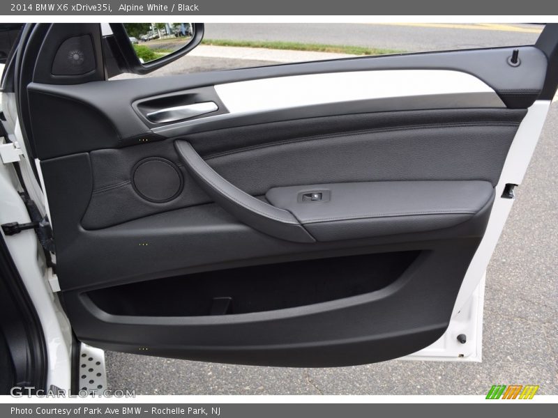 Alpine White / Black 2014 BMW X6 xDrive35i