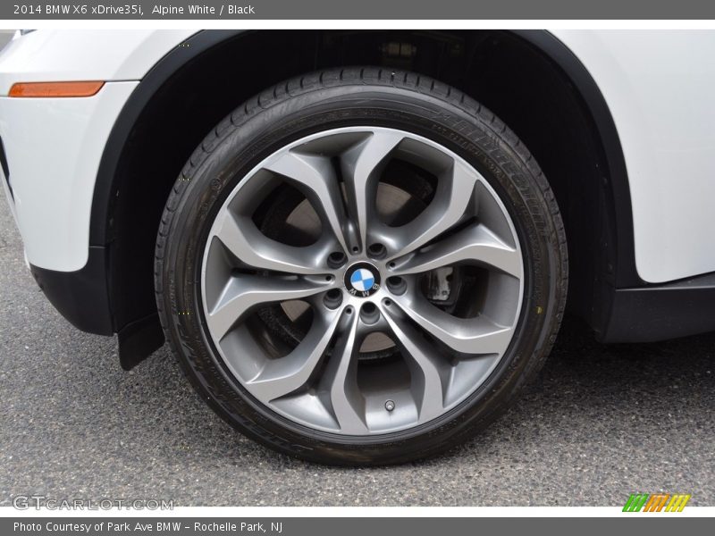 Alpine White / Black 2014 BMW X6 xDrive35i