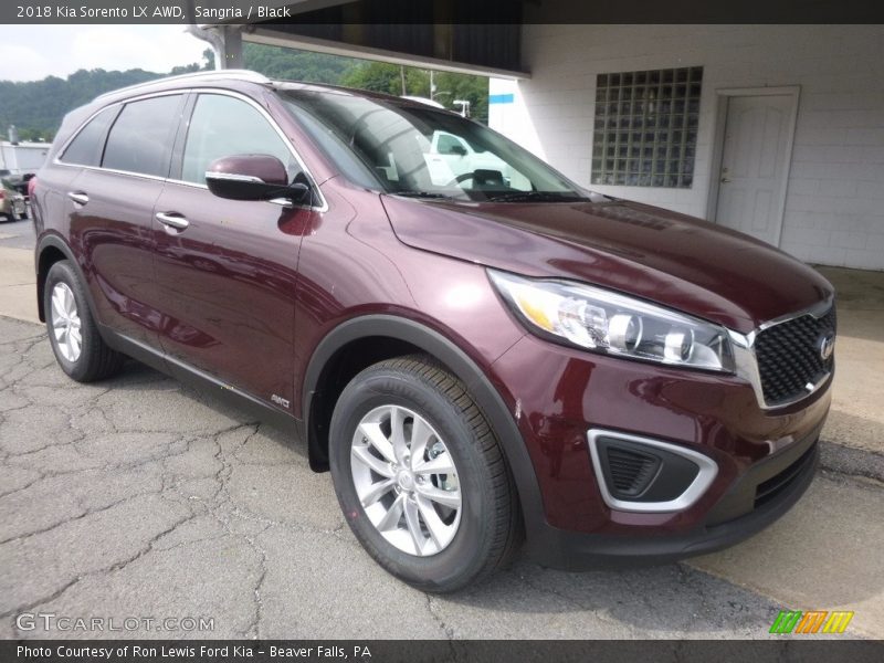 Front 3/4 View of 2018 Sorento LX AWD