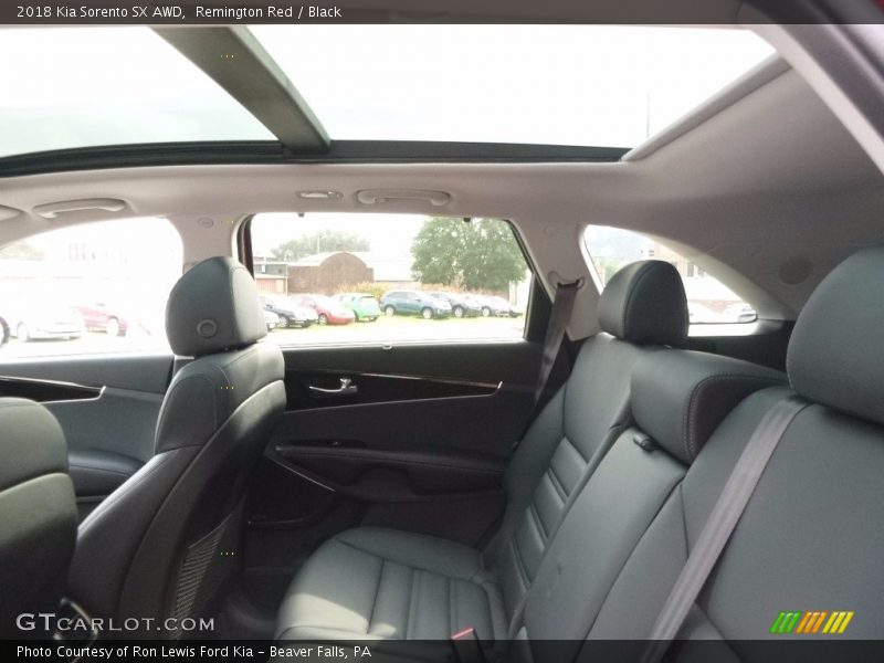 Remington Red / Black 2018 Kia Sorento SX AWD