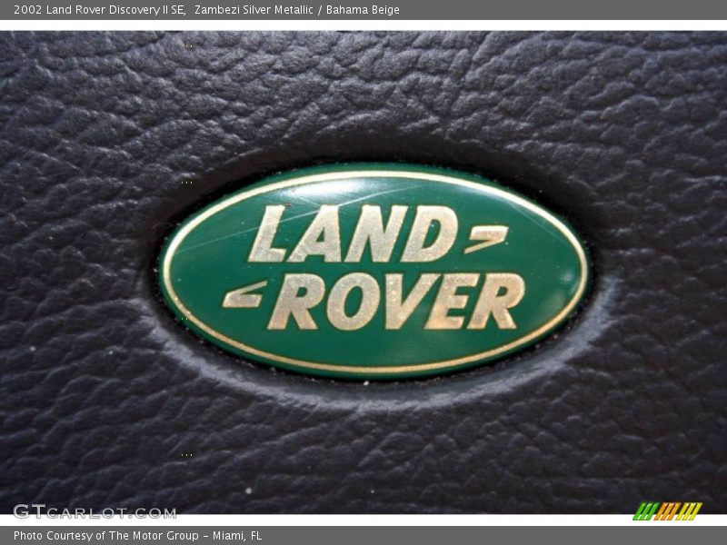 Zambezi Silver Metallic / Bahama Beige 2002 Land Rover Discovery II SE