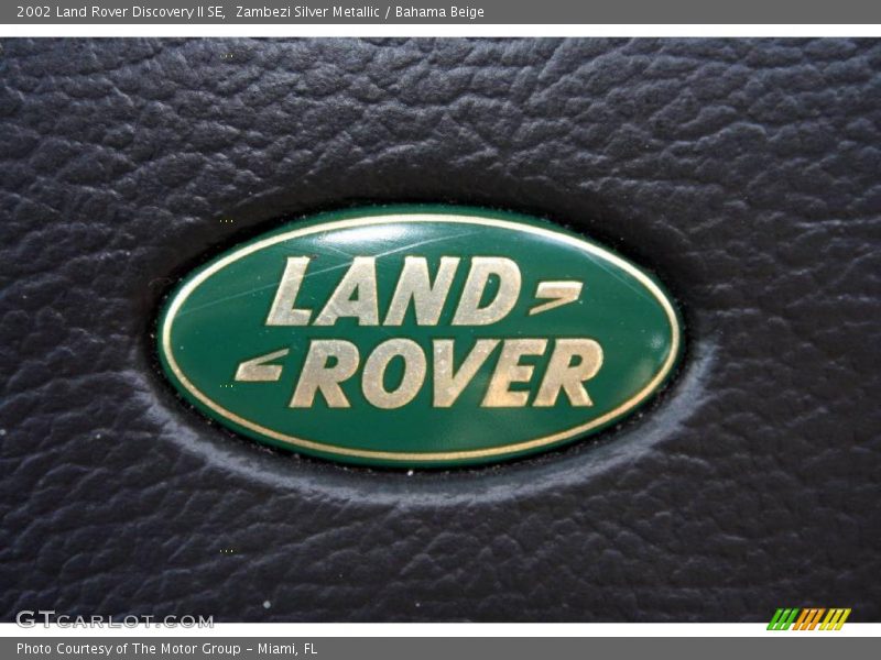 Zambezi Silver Metallic / Bahama Beige 2002 Land Rover Discovery II SE