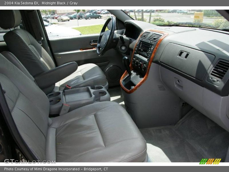 Midnight Black / Gray 2004 Kia Sedona EX