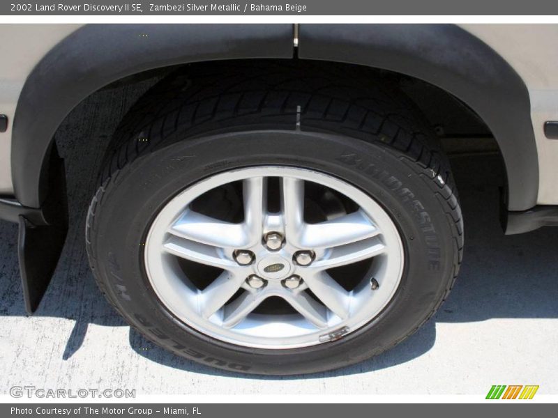 Zambezi Silver Metallic / Bahama Beige 2002 Land Rover Discovery II SE