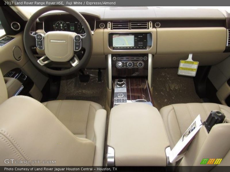 Fuji White / Espresso/Almond 2017 Land Rover Range Rover HSE