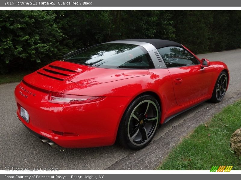 Guards Red / Black 2016 Porsche 911 Targa 4S