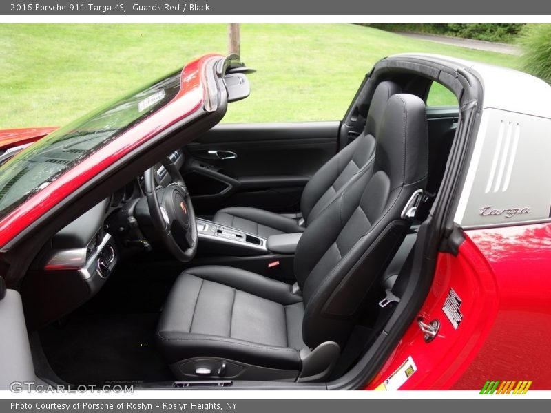 Guards Red / Black 2016 Porsche 911 Targa 4S