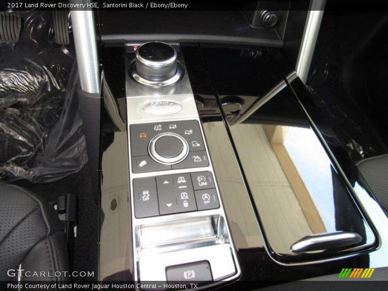 Santorini Black / Ebony/Ebony 2017 Land Rover Discovery HSE