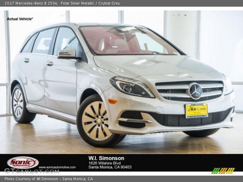 Polar Silver Metallic / Crystal Grey 2017 Mercedes-Benz B 250e