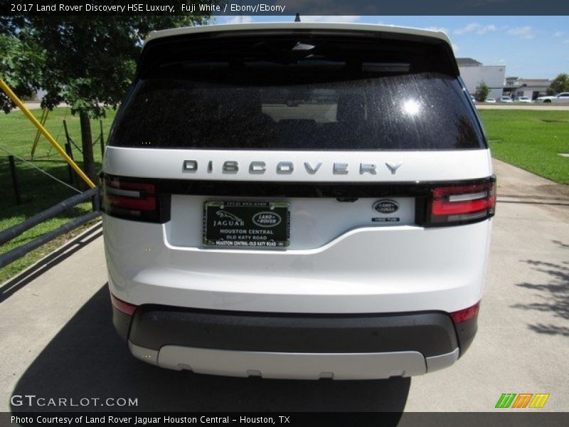Fuji White / Ebony/Ebony 2017 Land Rover Discovery HSE Luxury