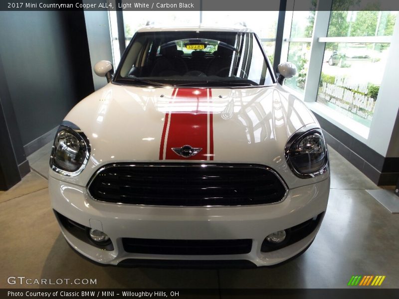 Light White / Carbon Black 2017 Mini Countryman Cooper ALL4