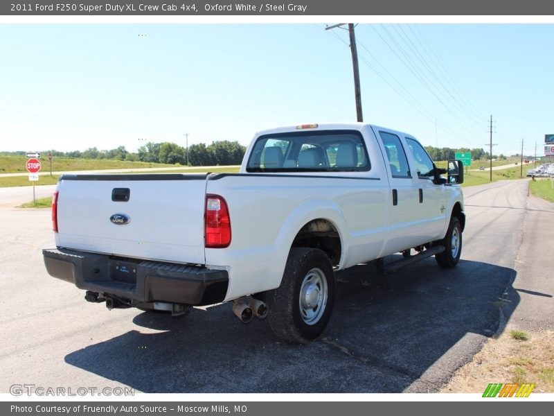 Oxford White / Steel Gray 2011 Ford F250 Super Duty XL Crew Cab 4x4