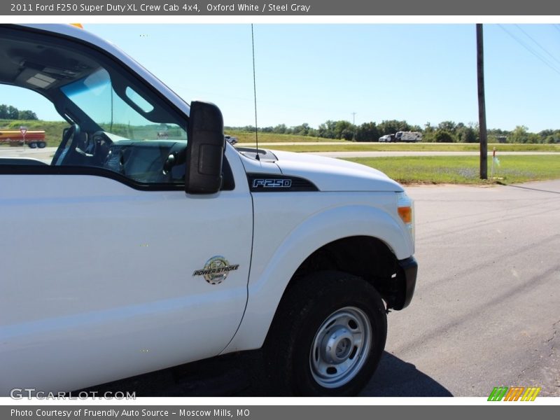 Oxford White / Steel Gray 2011 Ford F250 Super Duty XL Crew Cab 4x4