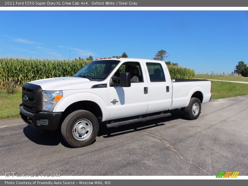 Oxford White / Steel Gray 2011 Ford F250 Super Duty XL Crew Cab 4x4