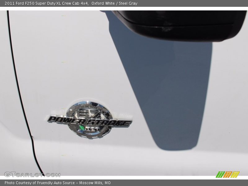 Oxford White / Steel Gray 2011 Ford F250 Super Duty XL Crew Cab 4x4