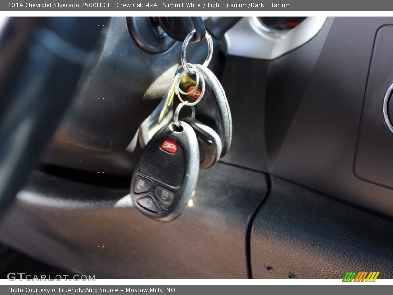 Summit White / Light Titanium/Dark Titanium 2014 Chevrolet Silverado 2500HD LT Crew Cab 4x4