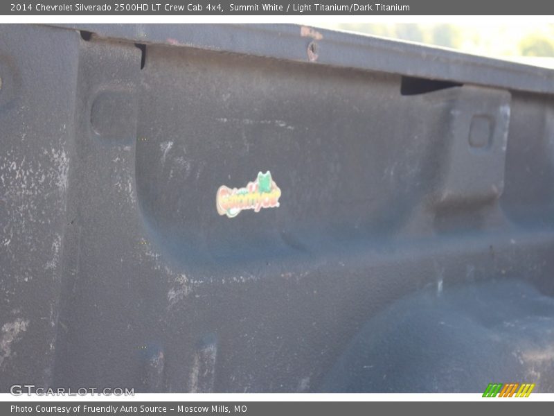 Summit White / Light Titanium/Dark Titanium 2014 Chevrolet Silverado 2500HD LT Crew Cab 4x4