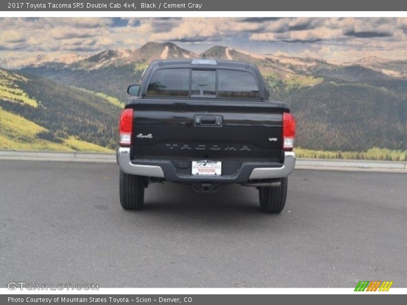 Black / Cement Gray 2017 Toyota Tacoma SR5 Double Cab 4x4