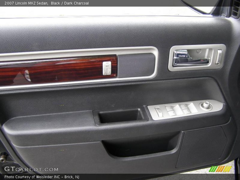 Black / Dark Charcoal 2007 Lincoln MKZ Sedan