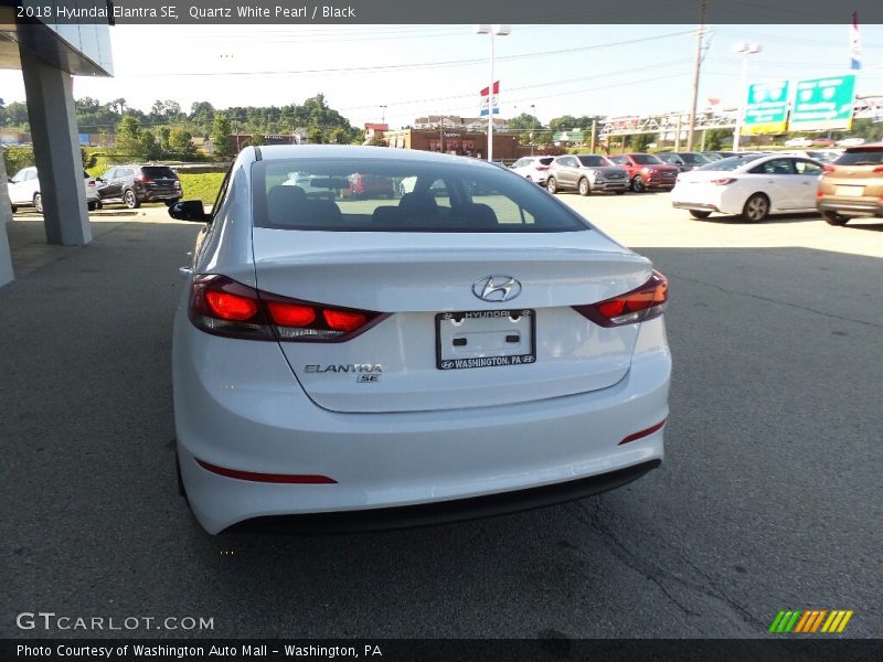 Quartz White Pearl / Black 2018 Hyundai Elantra SE