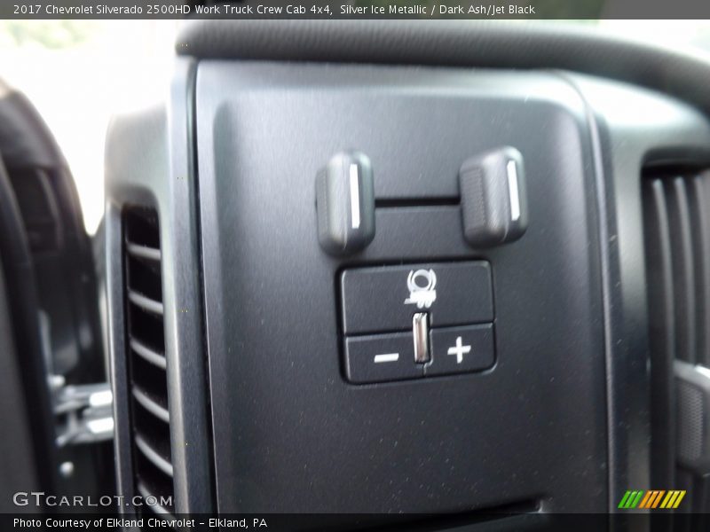 Silver Ice Metallic / Dark Ash/Jet Black 2017 Chevrolet Silverado 2500HD Work Truck Crew Cab 4x4