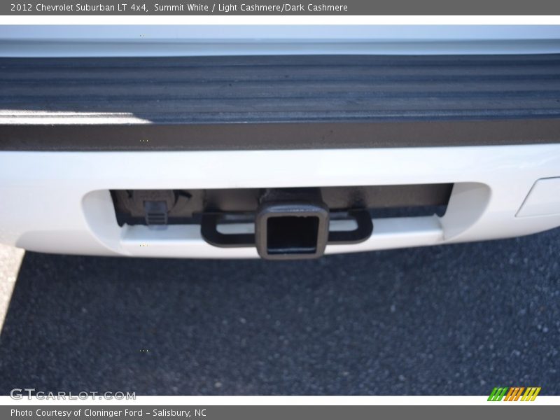 Summit White / Light Cashmere/Dark Cashmere 2012 Chevrolet Suburban LT 4x4