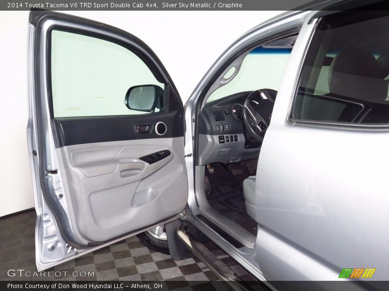 Silver Sky Metallic / Graphite 2014 Toyota Tacoma V6 TRD Sport Double Cab 4x4