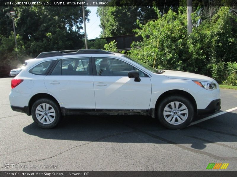 Crystal White Pearl / Slate Black 2017 Subaru Outback 2.5i