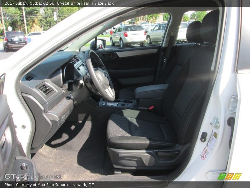 Crystal White Pearl / Slate Black 2017 Subaru Outback 2.5i