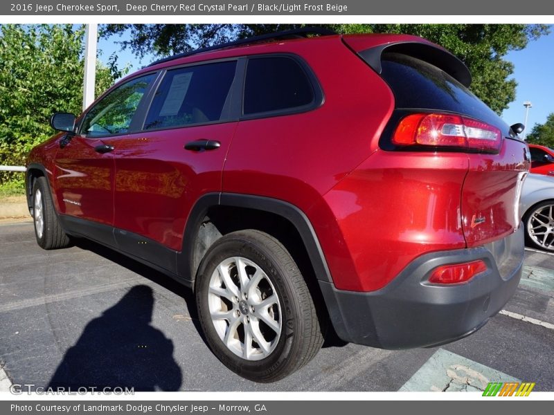 Deep Cherry Red Crystal Pearl / Black/Light Frost Beige 2016 Jeep Cherokee Sport