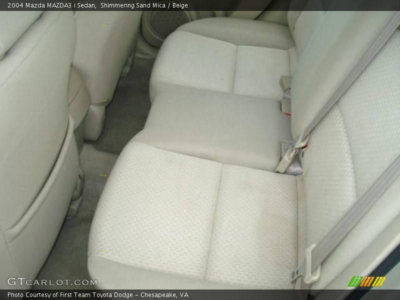 Shimmering Sand Mica / Beige 2004 Mazda MAZDA3 i Sedan